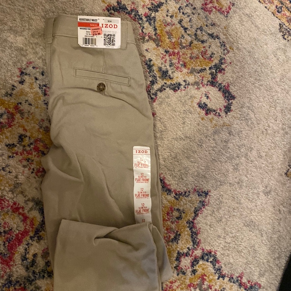IZOD PANTS